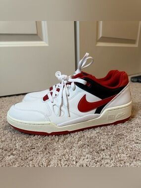 New men’s Nike Full Force Low sneakers, never worn, no box, men’s size 12